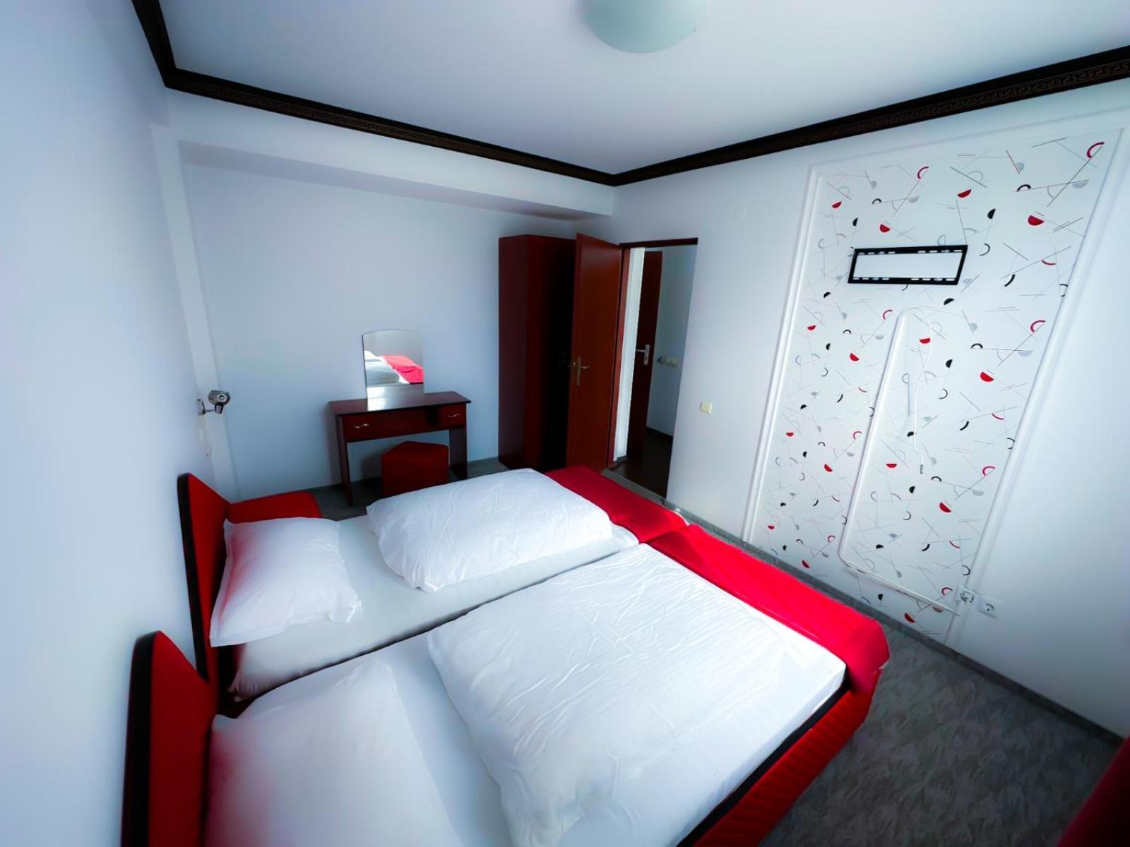 Shamrock Inn Iasi Esterno foto