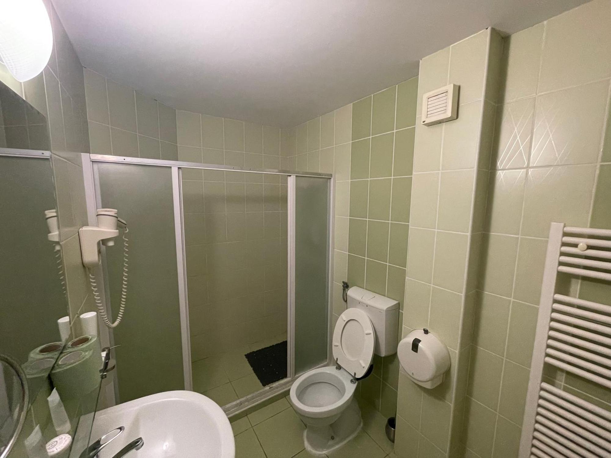 Shamrock Inn Iasi Esterno foto